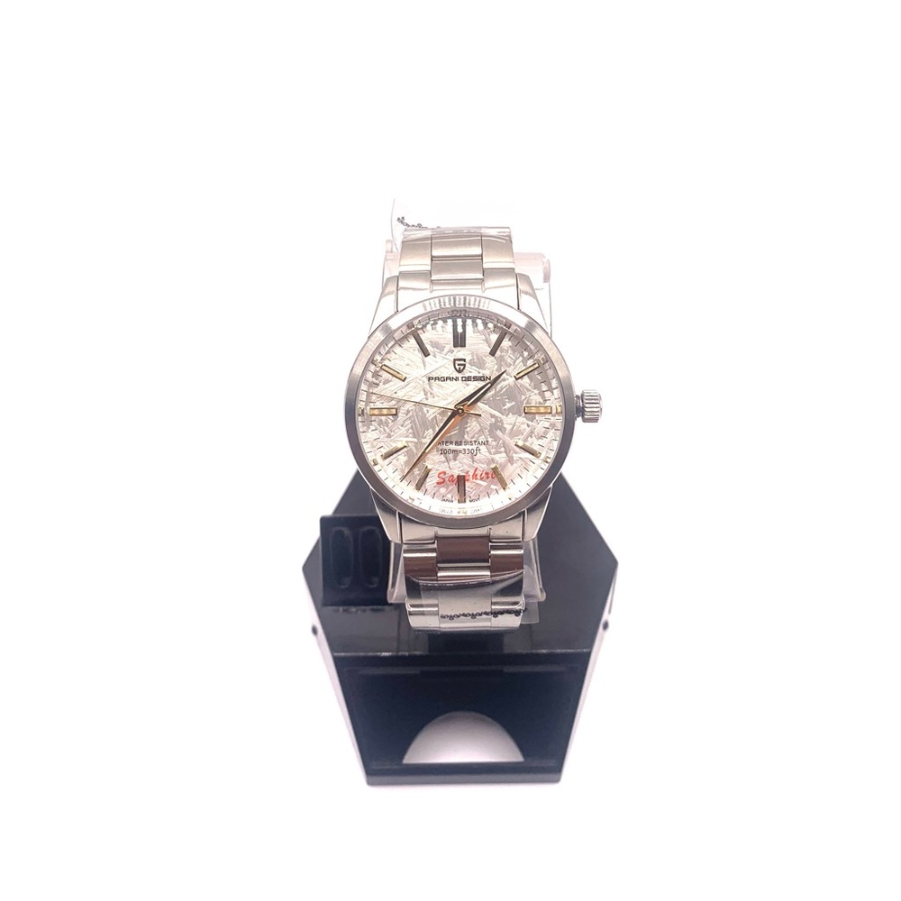 Beautiful Men’s Quartz Meteor Dial Luxury Watch New Unworn
